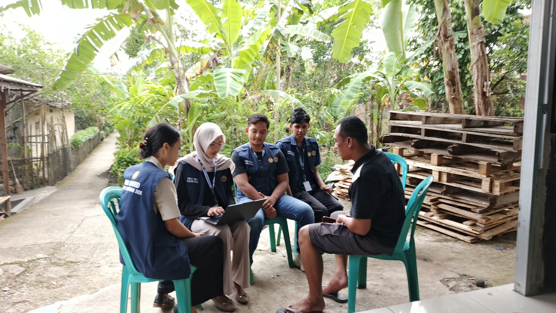 Kegiatan Hari Kedua Puluh Tujuh | Bagian 3: Pendampingan UMKM