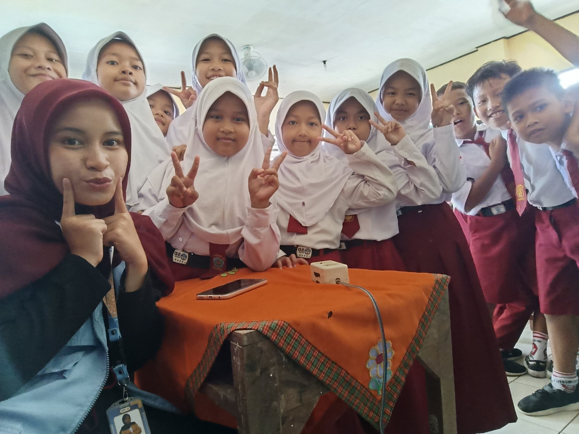 kegiatan literasi di SDN 1 Losari