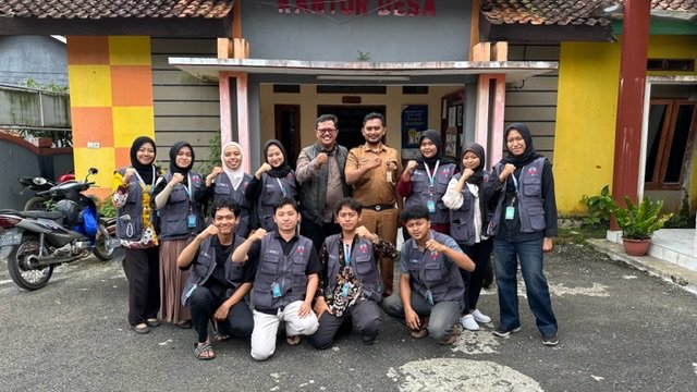 Kunjungan Dosen Koordinator Kabupaten