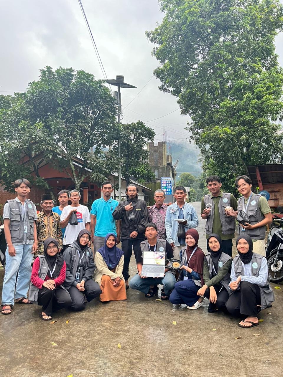 Sosialisasi Pembuatan Silase dan Mineral Blok