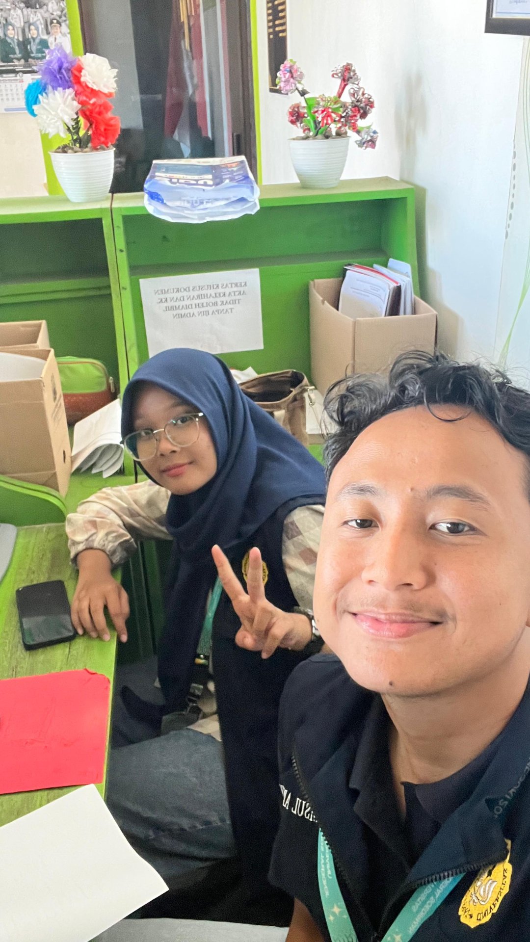 Piket rutin di Balai Desa