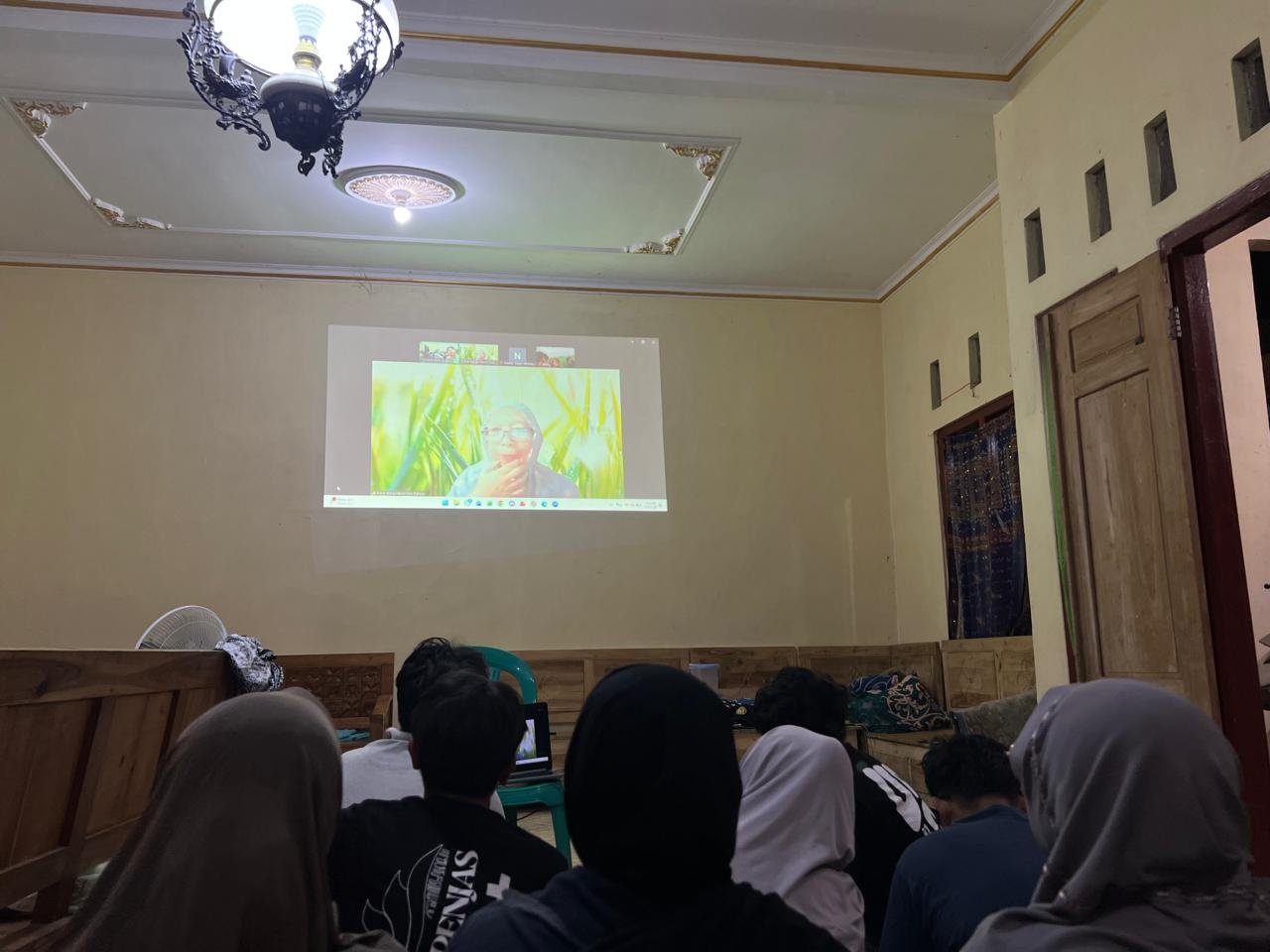 Day 28 Monitoring Evaluasi Dosen Pembimbing Lapangan dan pendampingan umkm