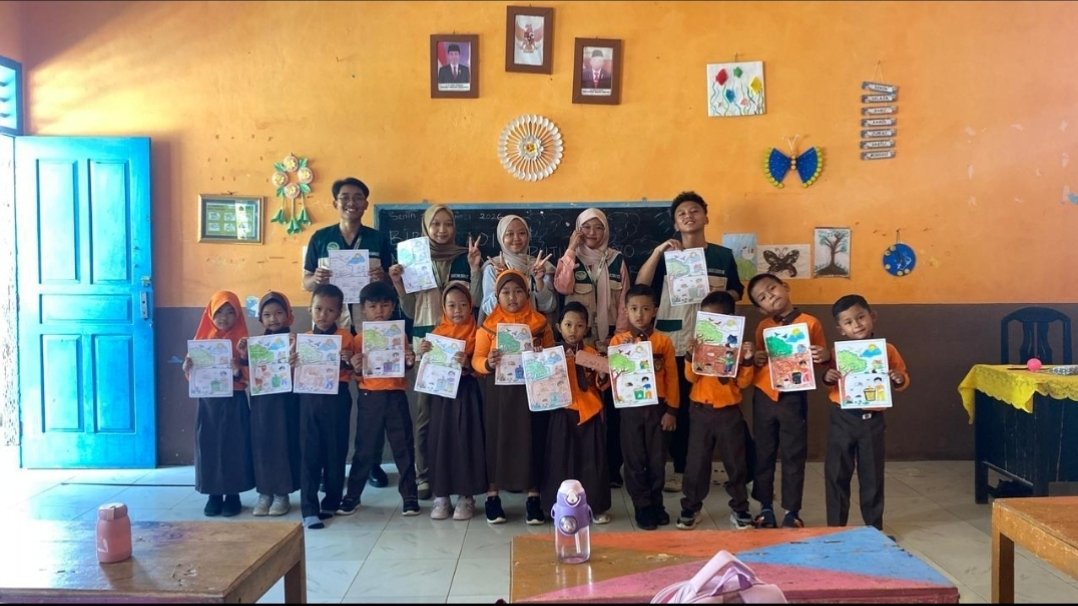 Lomba Mewarnai TK Pertiwi dan Partisipasi Lomba Madrasah