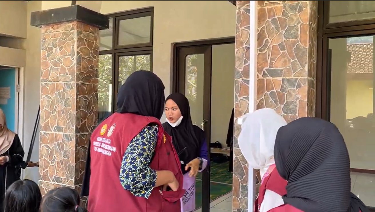 Pendampingan Posyandu di Dusun Curug