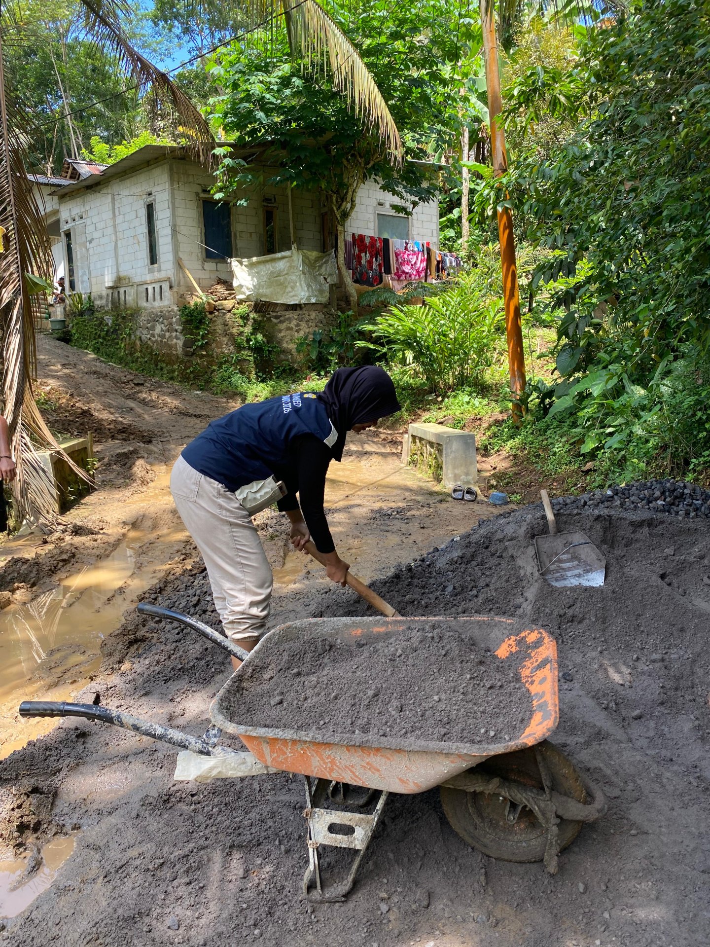 TMMD (TNI Manunggal Membangun Desa)