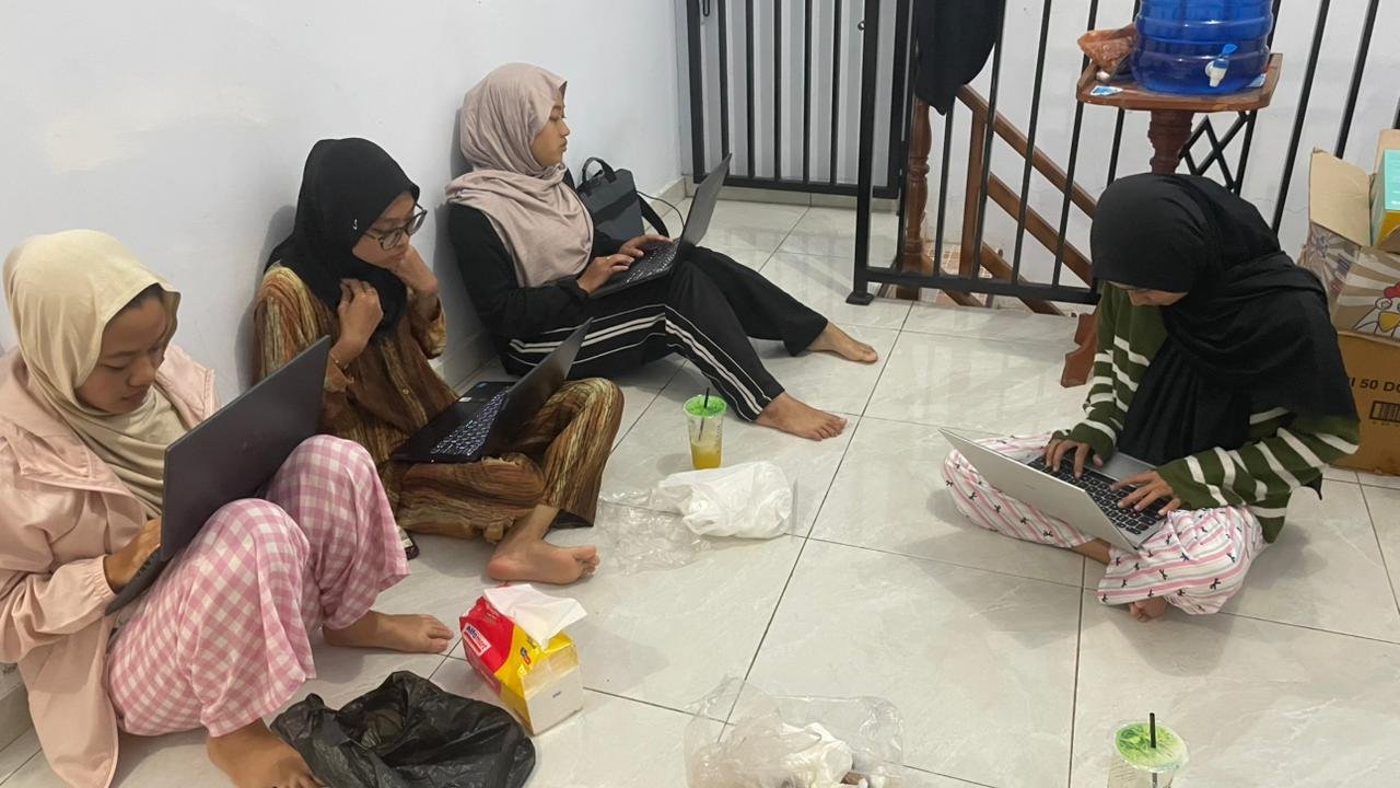 Pengeditan video profil desa tirip