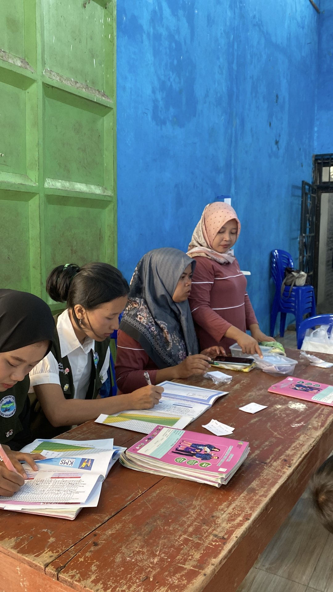 Pendampingan Posyandu Dusun Cangkring Kelurahan Wadaslintang