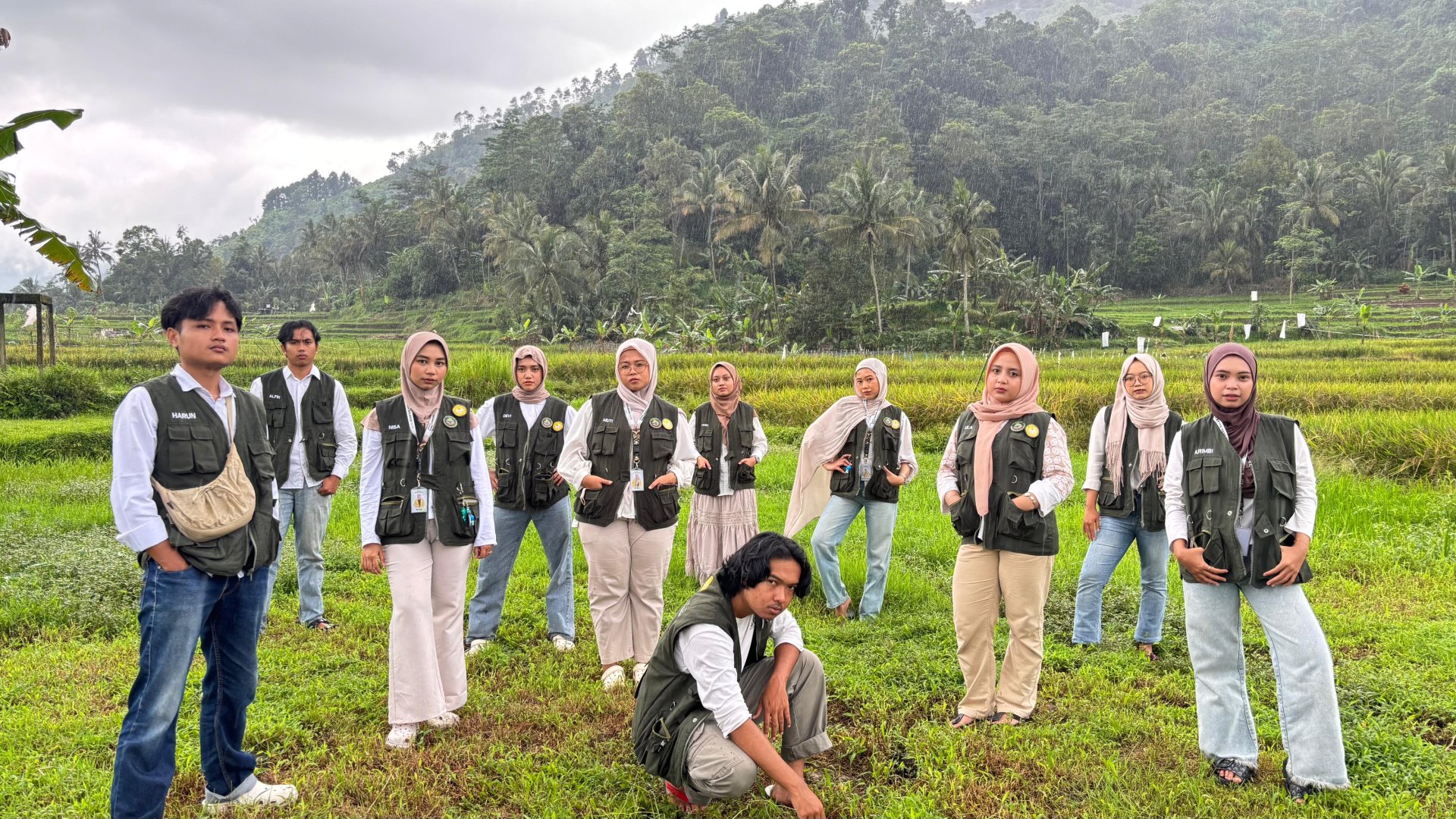 Merangkum Cerita Pengabdian dalam Lensa: After Movie KKN Bulakan