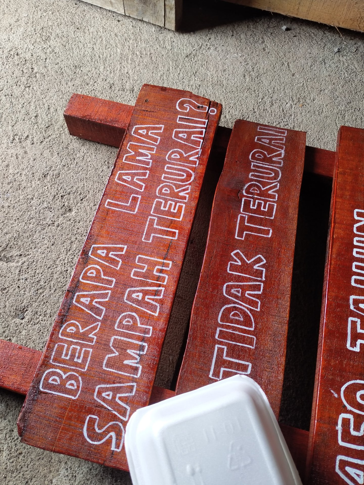 Day 27 Persiapan plang edukasi