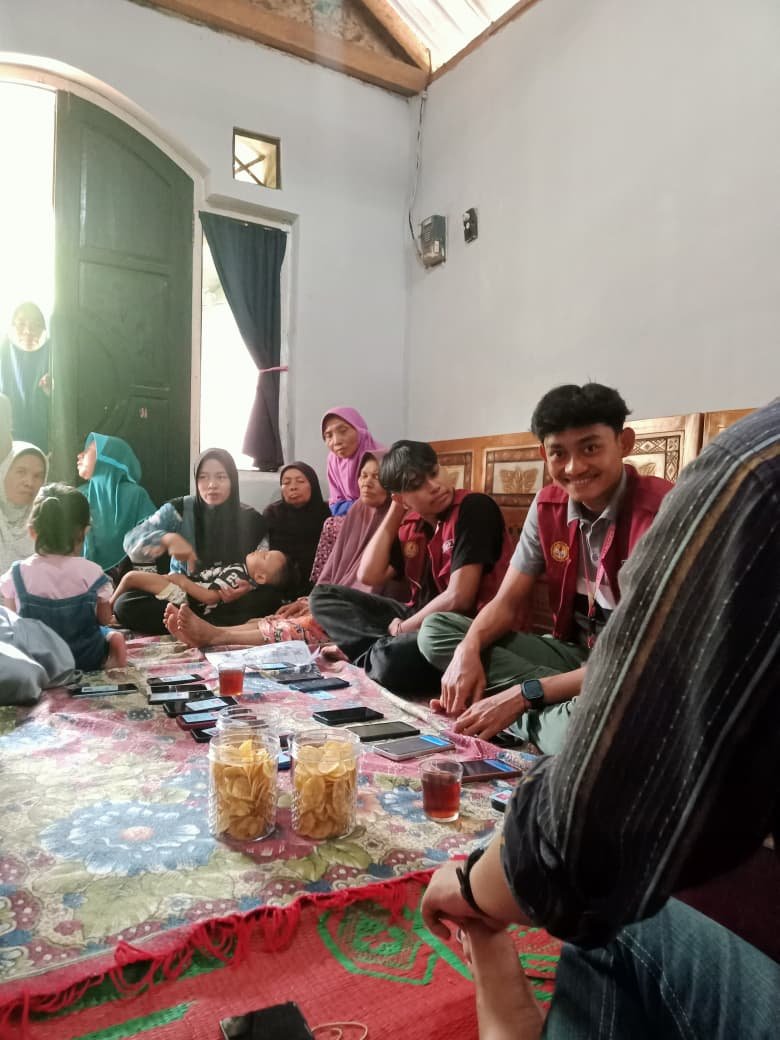 Pembuatan Akun Identitas Kependudukan Digital (IKD) di Dusun 4 ‎