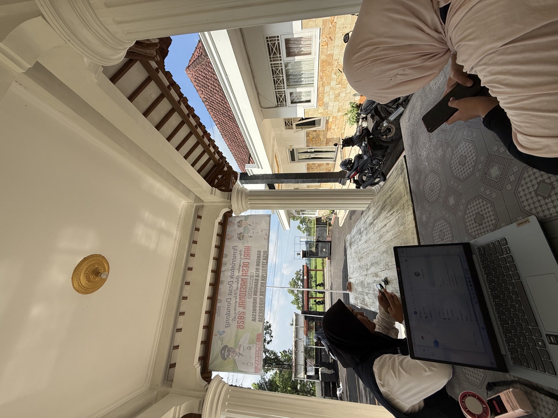 Piket Rutin Balai Desa