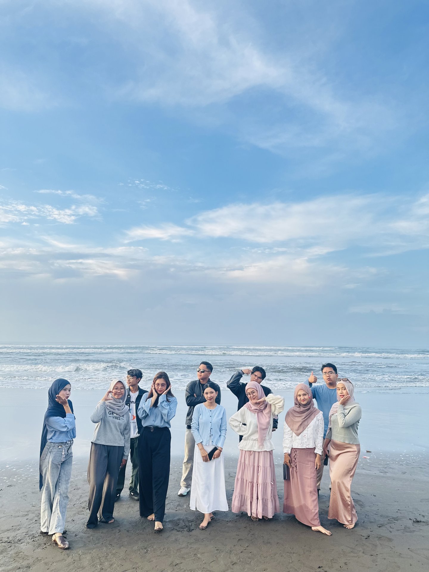 Pengambilan Dokumentasi After Movie KKN di Pantai Sidayu