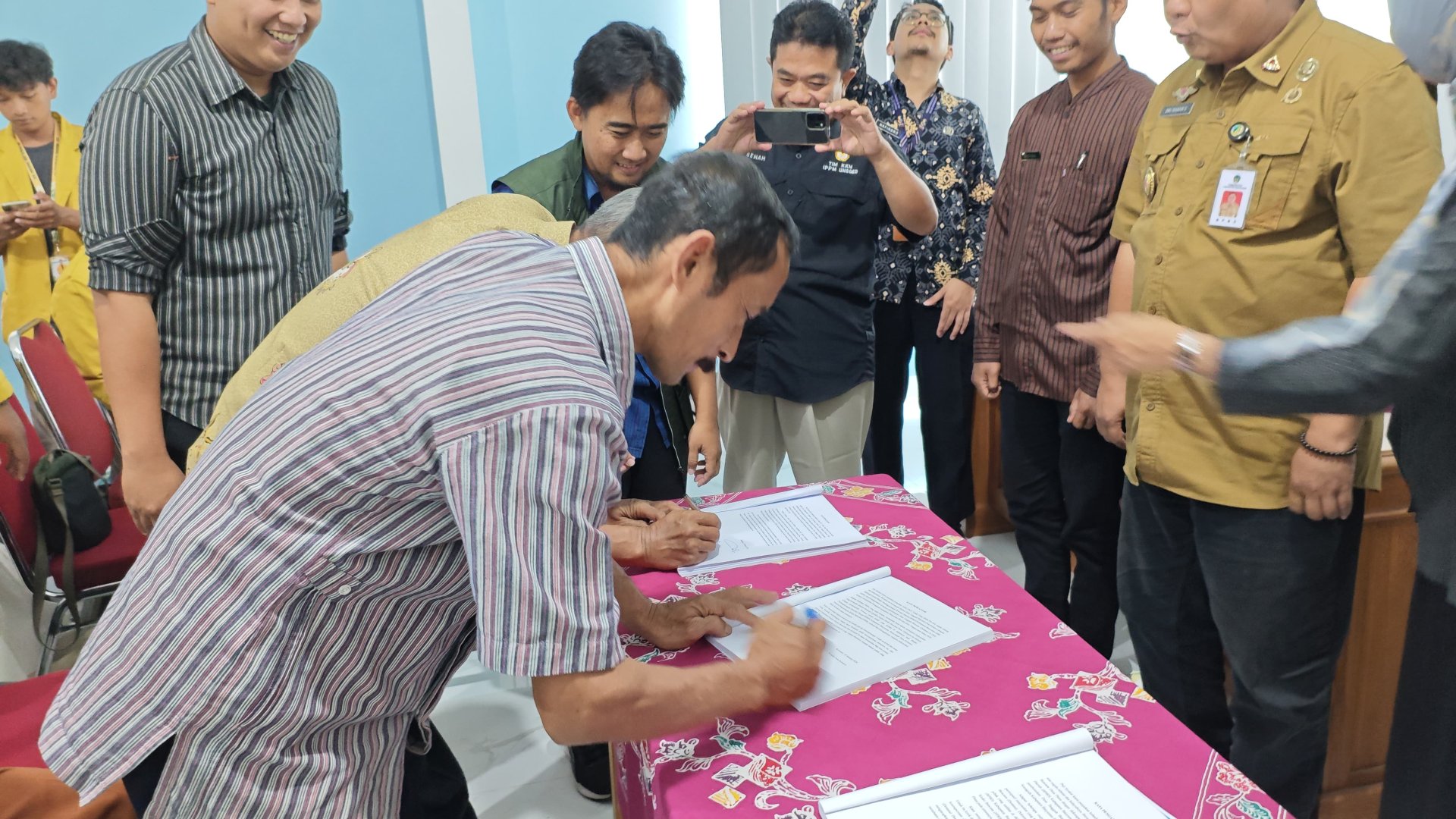 Pelaksanaan Piket Desa dan Kegiatan Kebencanaan