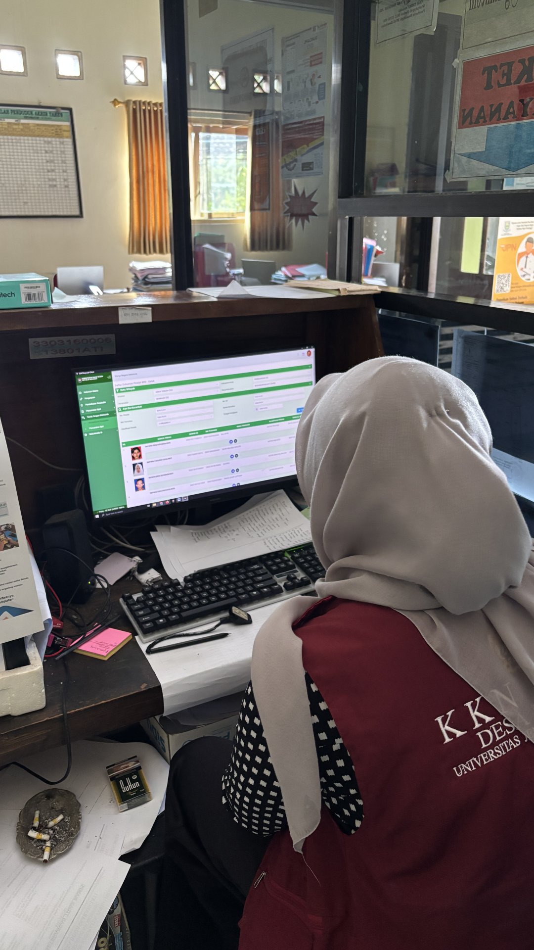 Piket Rutin di Balai Desa Bodaskarangdjati