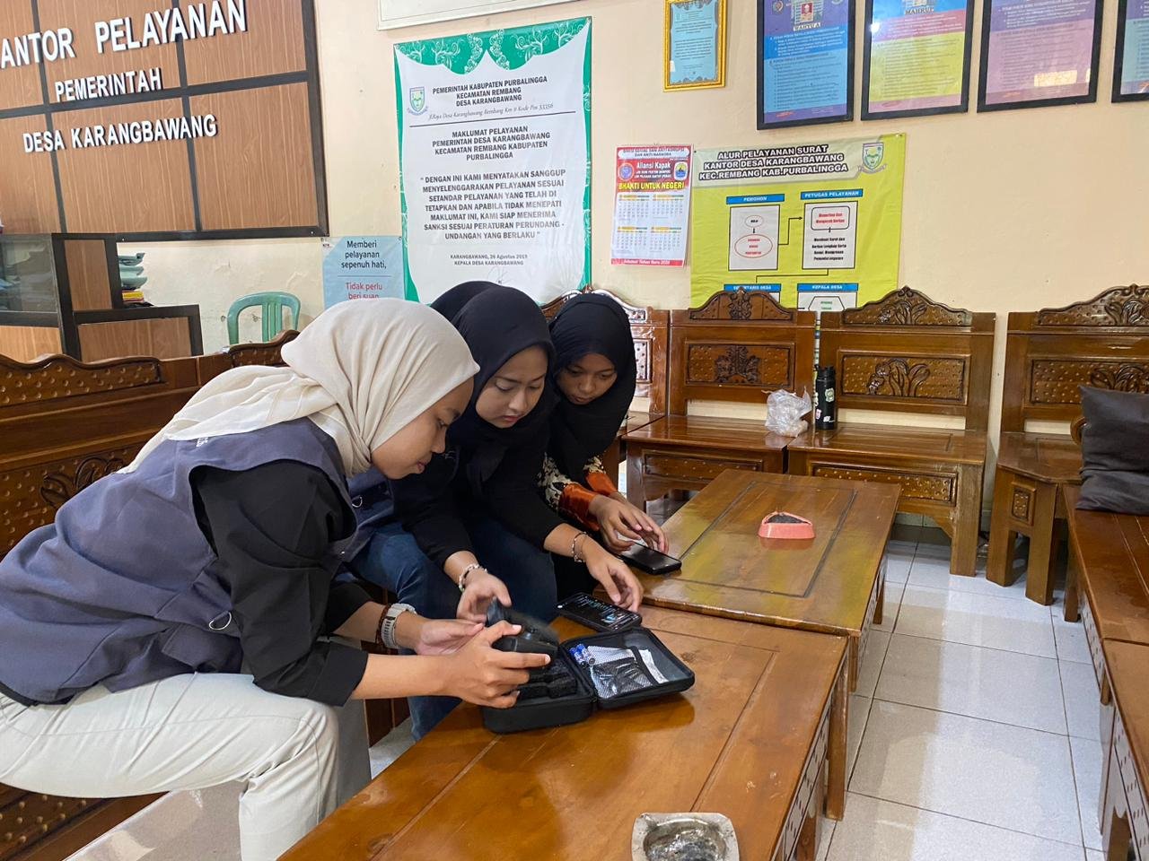 Piket Pelayanan Desa