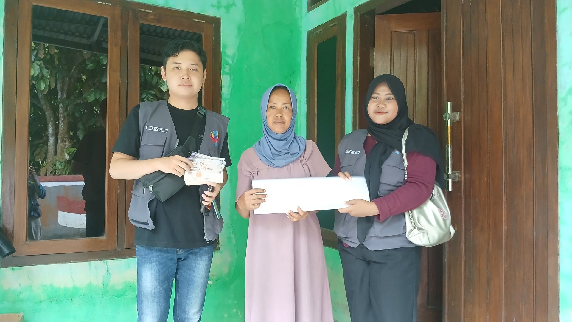 Pembaruan Kemasan Opak