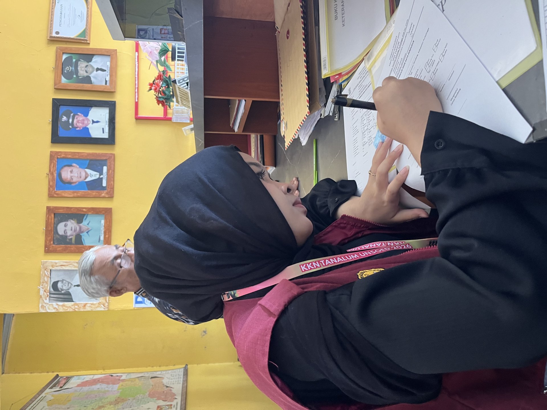 Piket Pelayanan Balai Desa