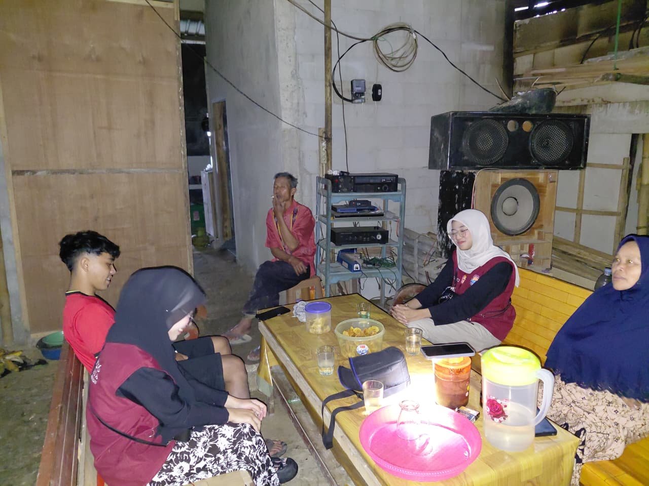 Pendampingan Kesehatan Masyarakat, Legalitas Usaha, dan UMKM dalam Kegiatan KKN Hari ke-30