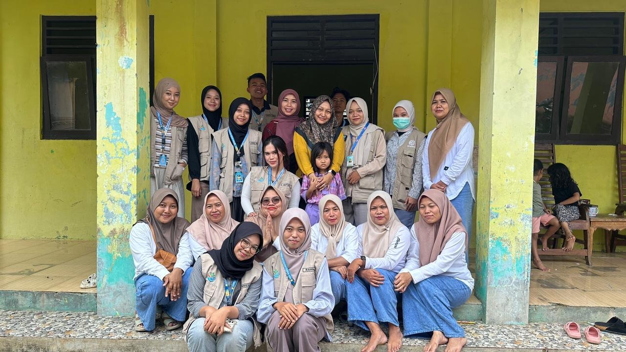 Pendampingan Pelayanan Posyandu dan Pembuatan Vidio Insinerator