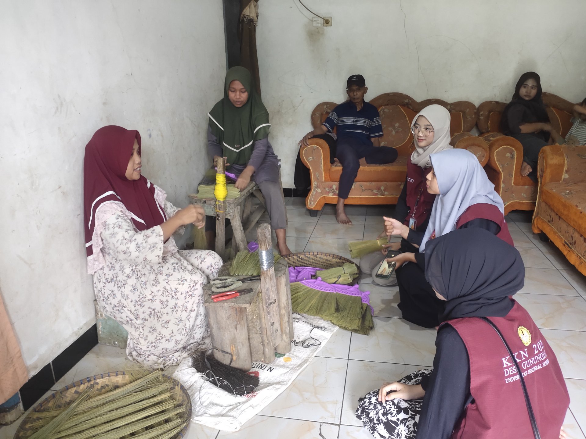 Posyandu, Pembuatan NIB, dan bimbel