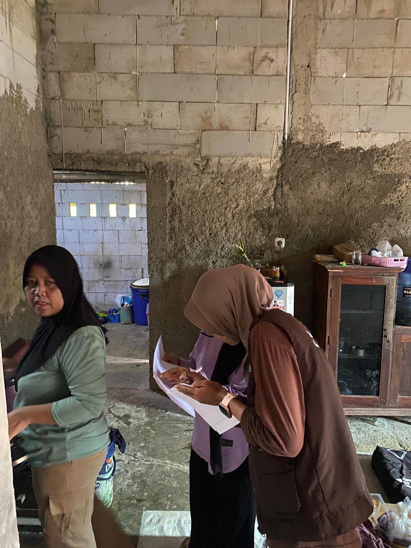 Kegiatan pemberatasan jentik nyamuk di Dusun 4, 31 Januari 2026