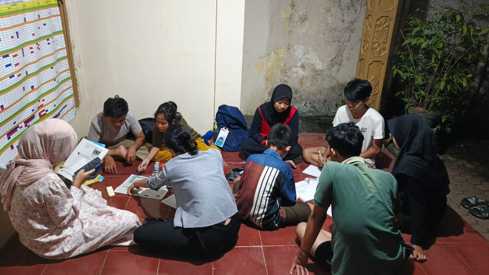 Kegiatan Hari Ke-29 | Pendampingan Belajar di Posko KKN