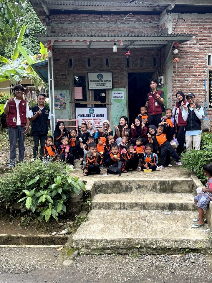 KEGIATAN SENAM BERSAMA PAUD CAHAYA MULIA DUSUN 5