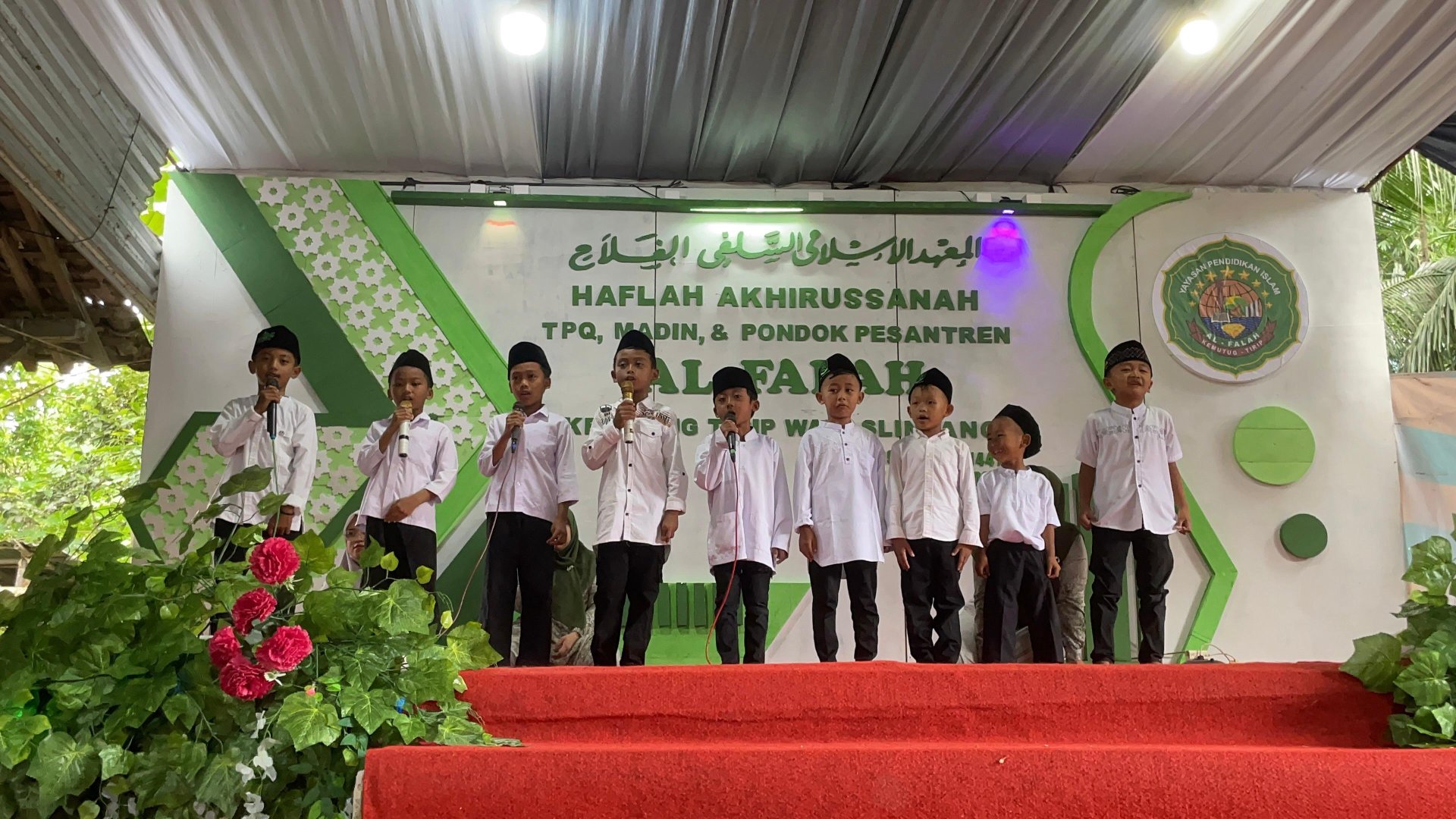 Haflah Akhirussanah Madin dan Pondok Pesantren Al Falah Kemutug