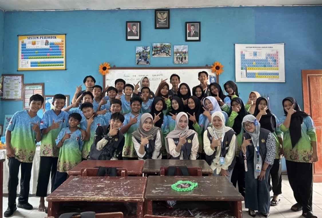 Mengajar Bahasa Jepang