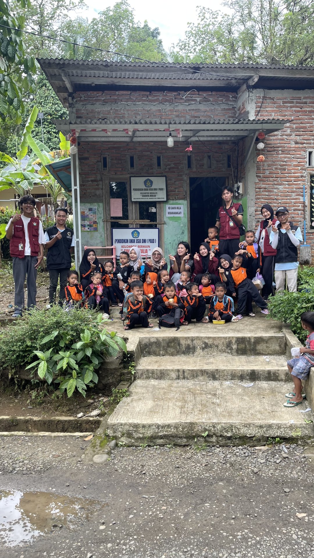 KEGIATAN SENAM BERSAMA PAUD CAHAYA MULIA DUSUN 5