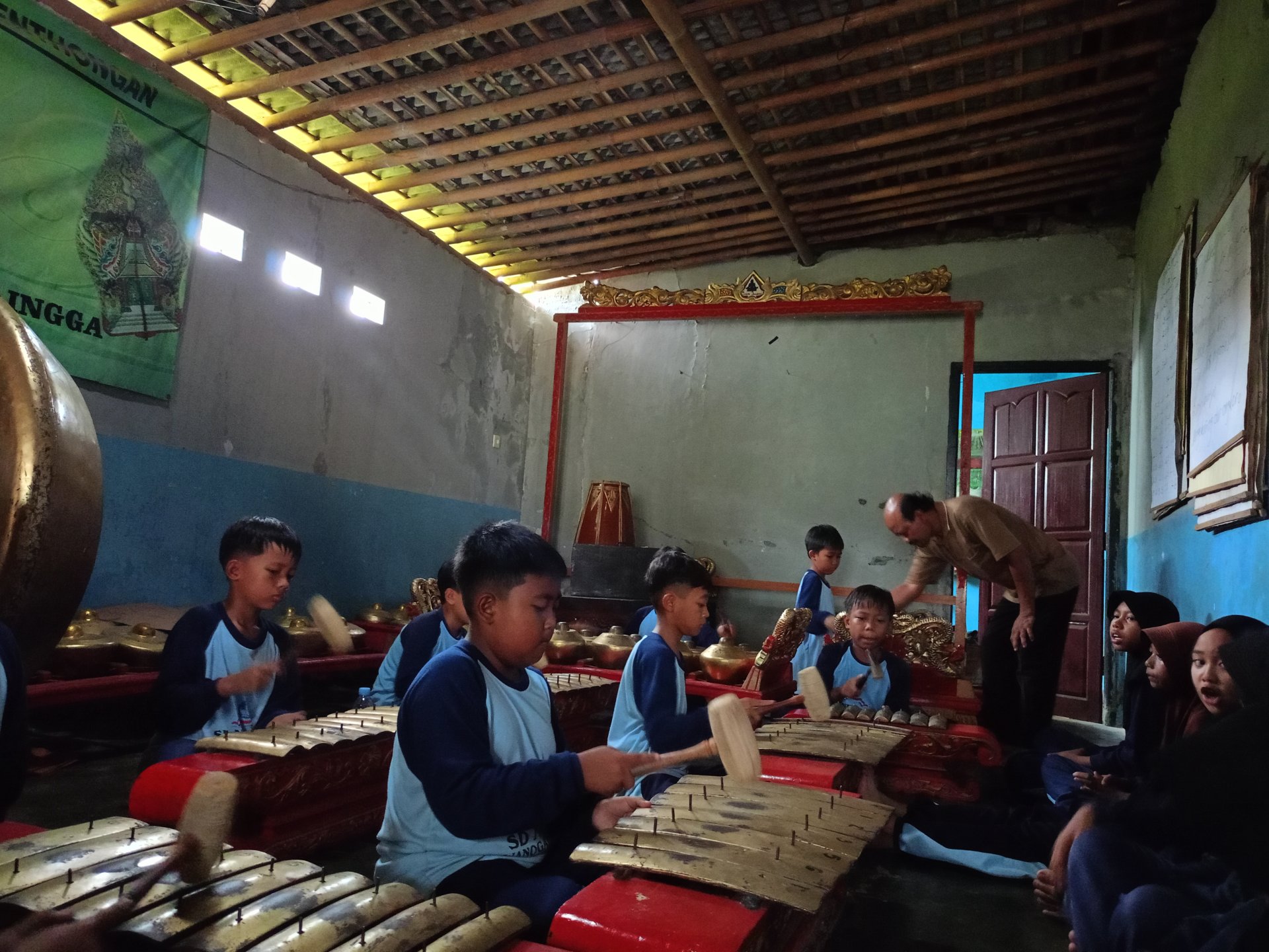 Pendampingan Latihan Karawitan