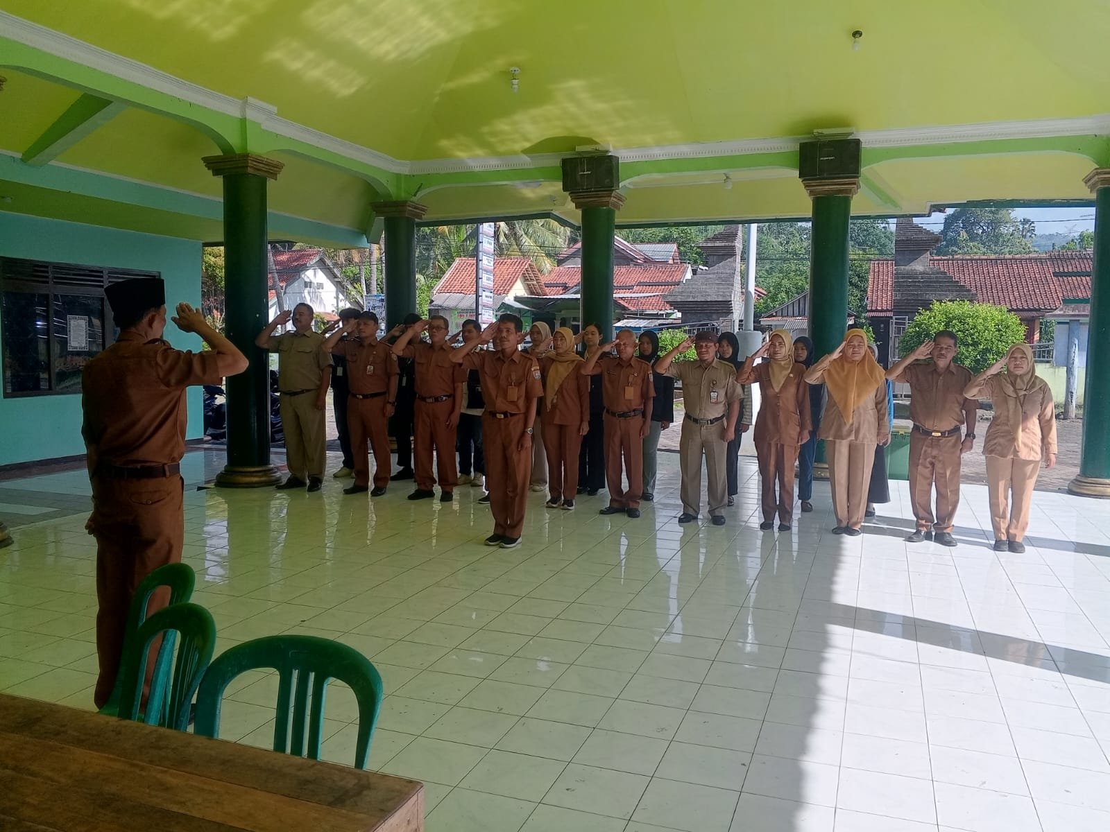 Kegiatan Hari Keduapuluh tujuh | Bagian 1 apel pagi di balai desa