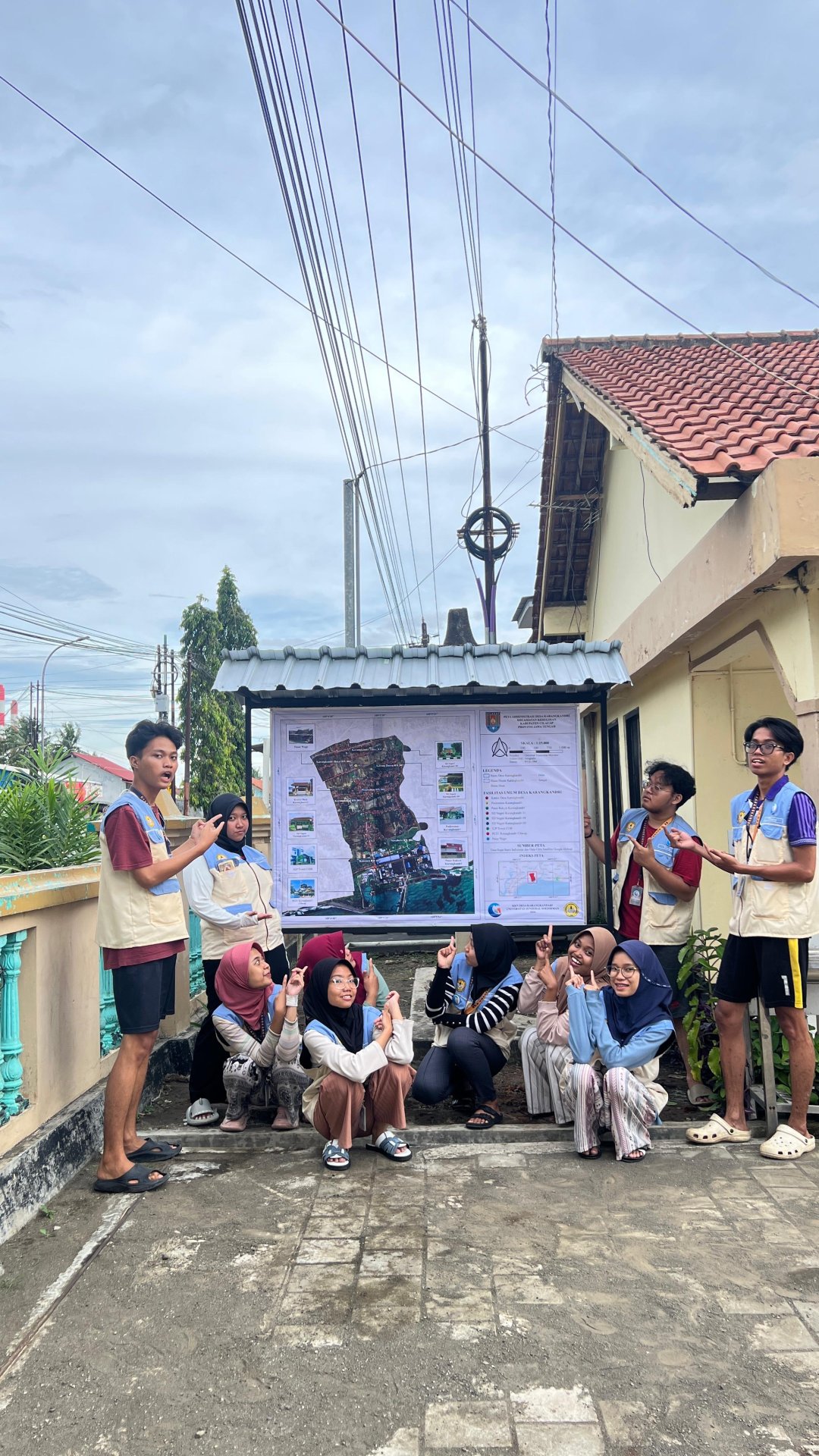 Pemasangan Peta Desa Administrasi