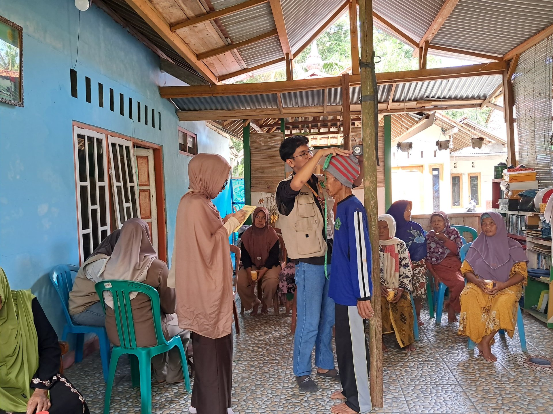 Pendampingan posyandu lansia