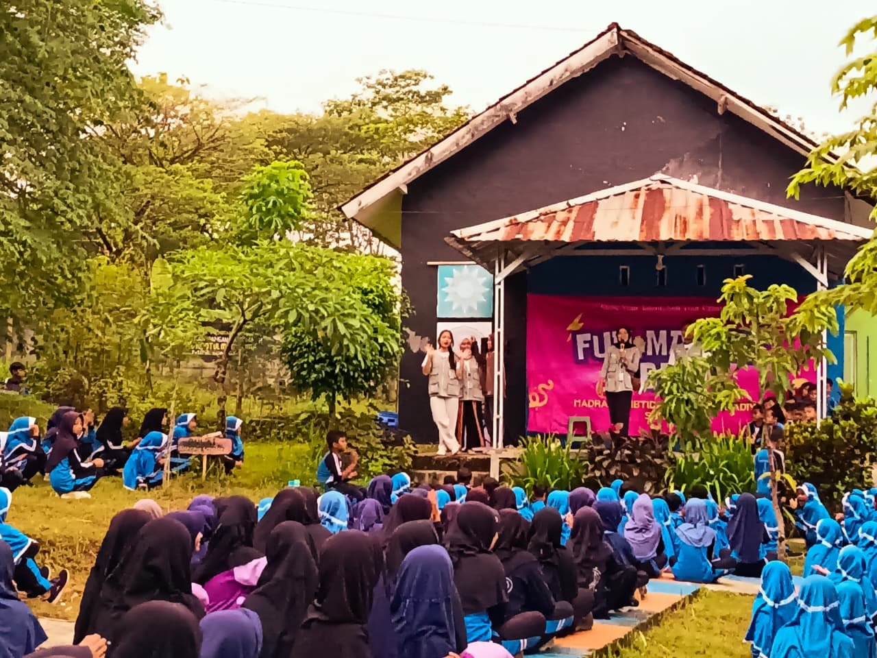 Fun and Market Day MI Muhammadiyah Sumampir