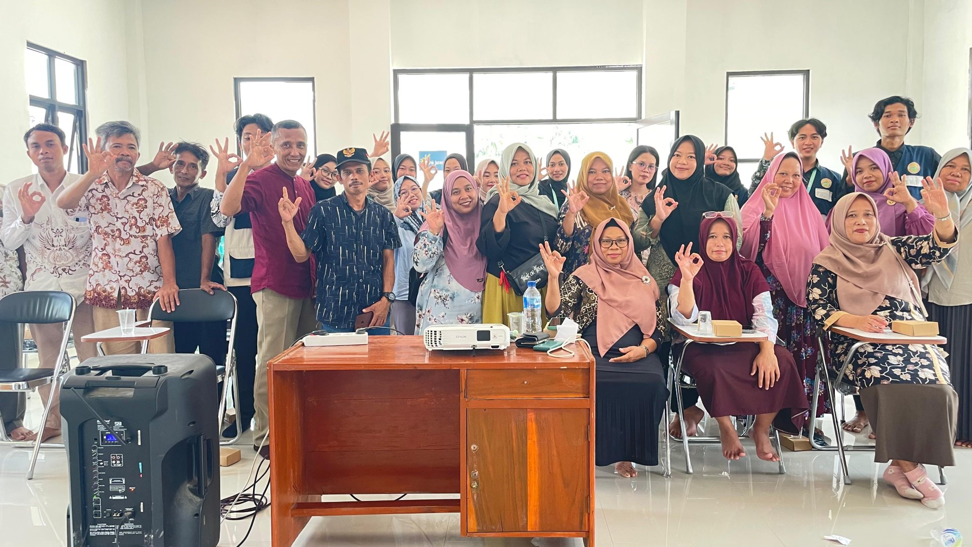 Acara Penutupan Kegiatan KKN Unsoed di Desa Tirip.