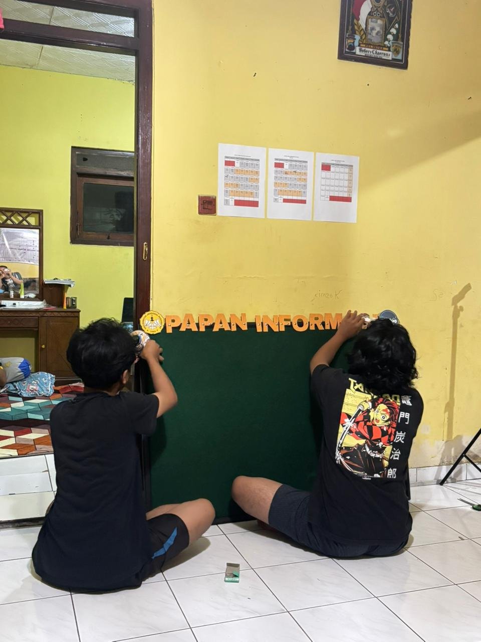 pembuatan papan informasi