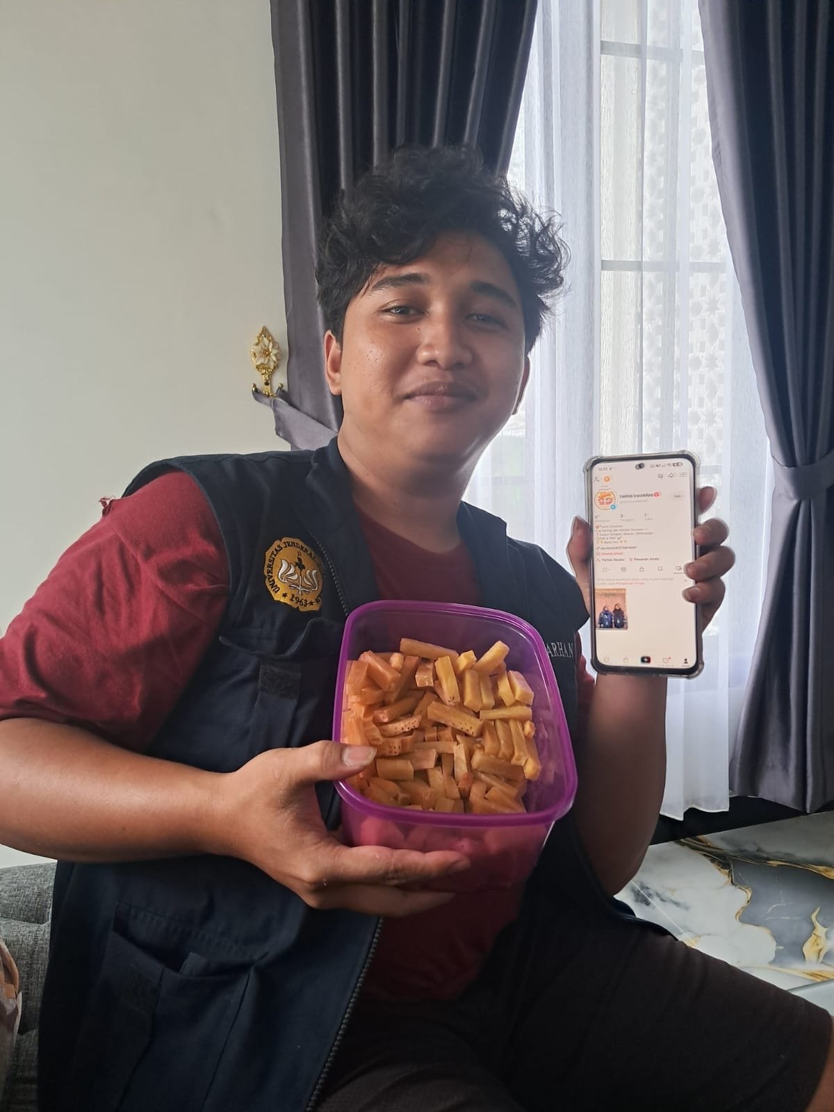 Pendampingan Akun Media Sosial UMKM Loka