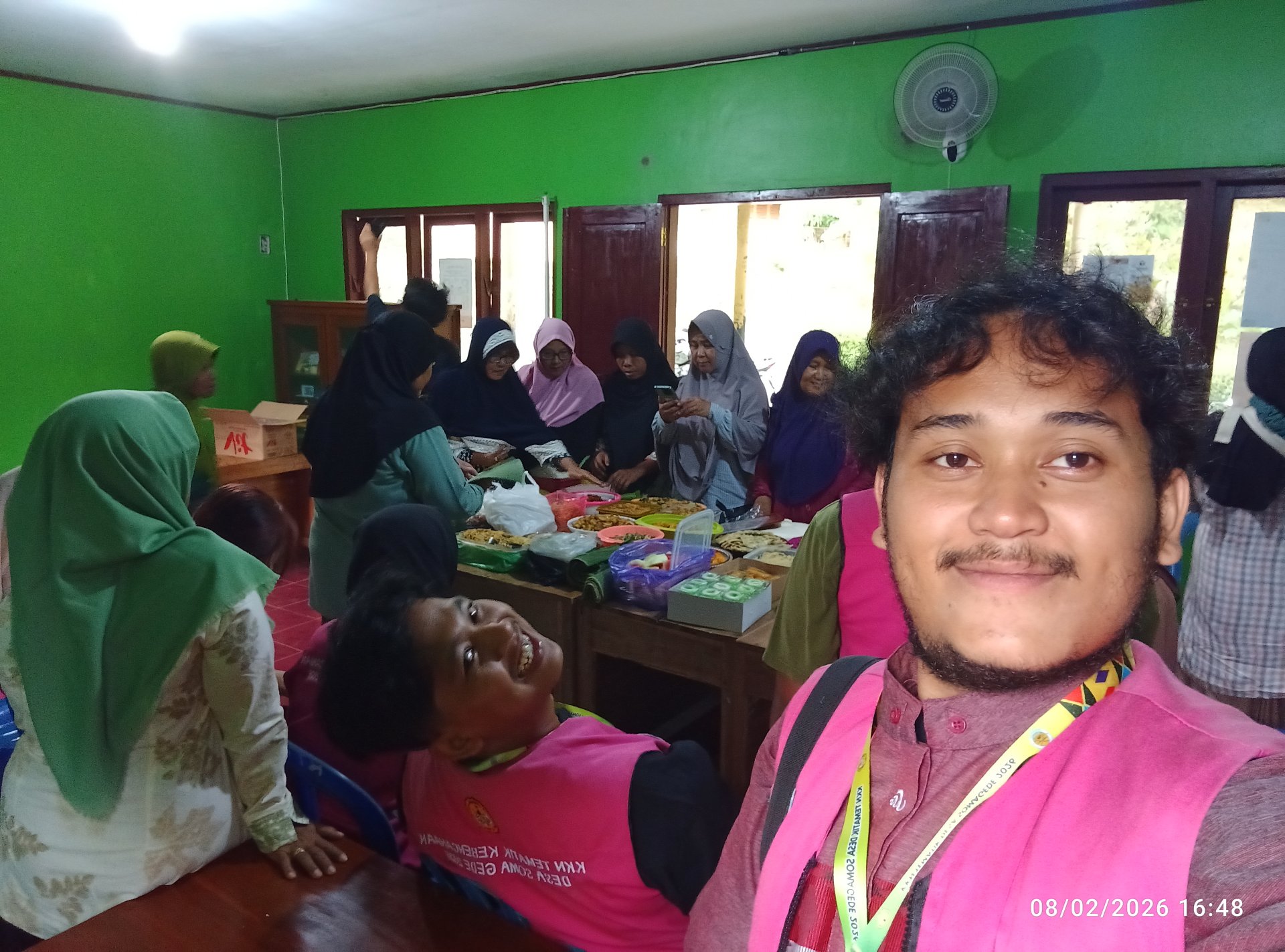 Pemasangan Plang; hadir sa'banan ibu Dawis; Serta Visitasi Ke Kemawi