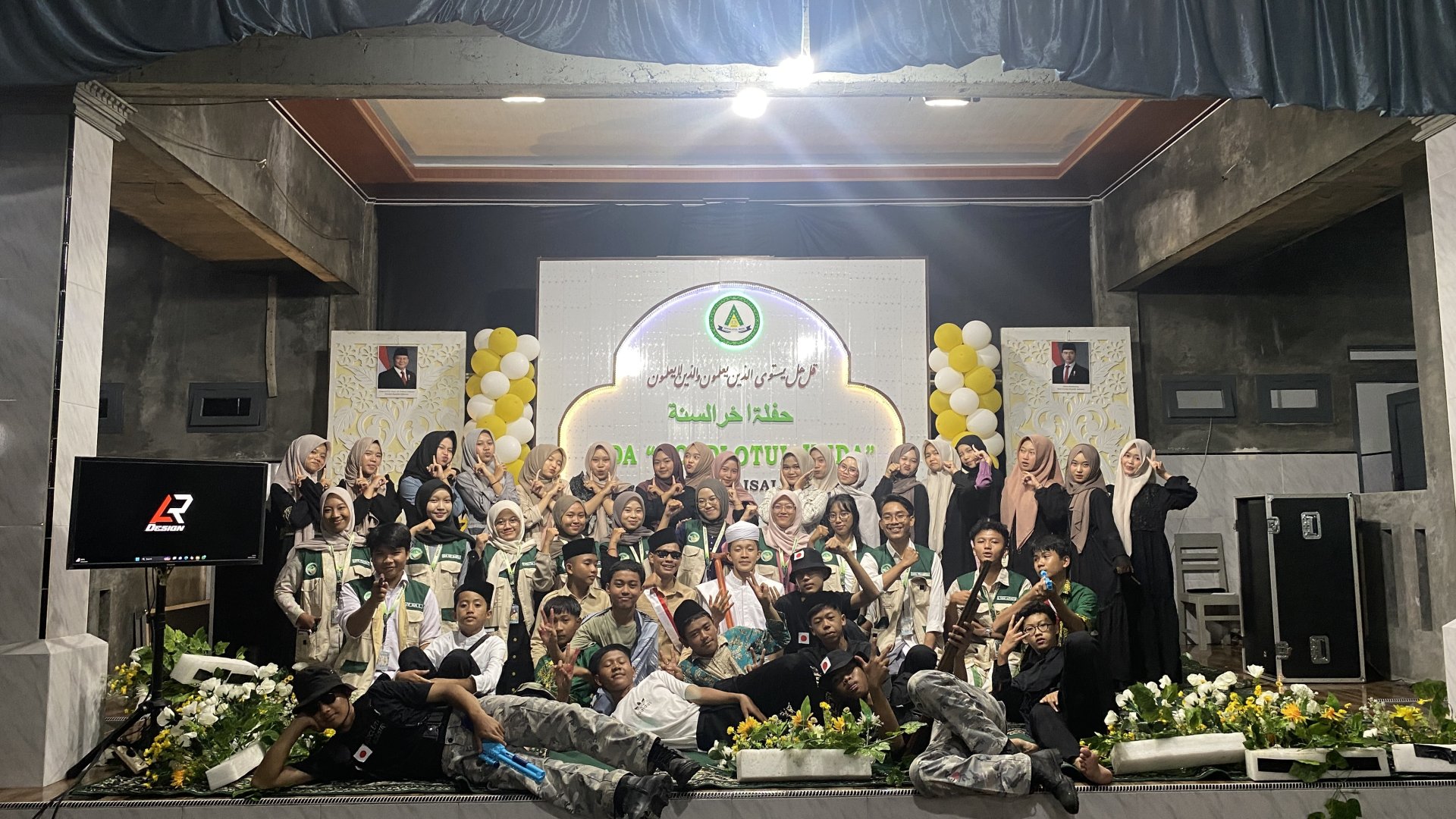 Pawai Ta'aruf, pembuatan video profil desa, pemasangan banner dan pemberian logo UMKM unggulan, wisuda santri madrasah