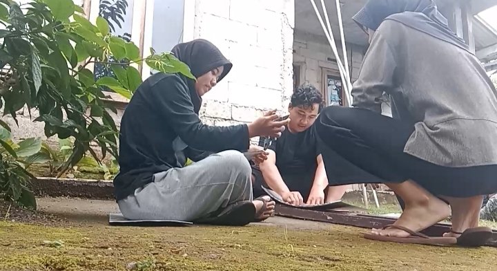 Pembuatan plang desa