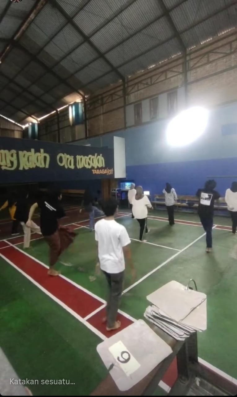 Day 32 - Latihan Senam Bersama