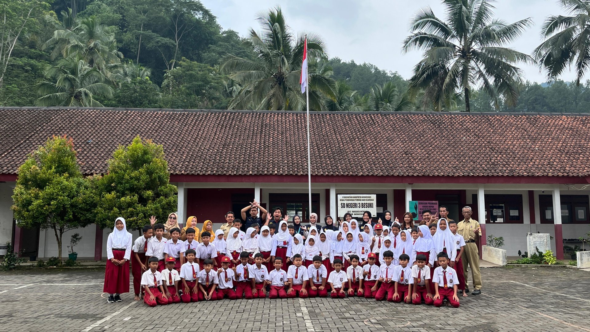 Sowan atau Silaturahmi Pamitan