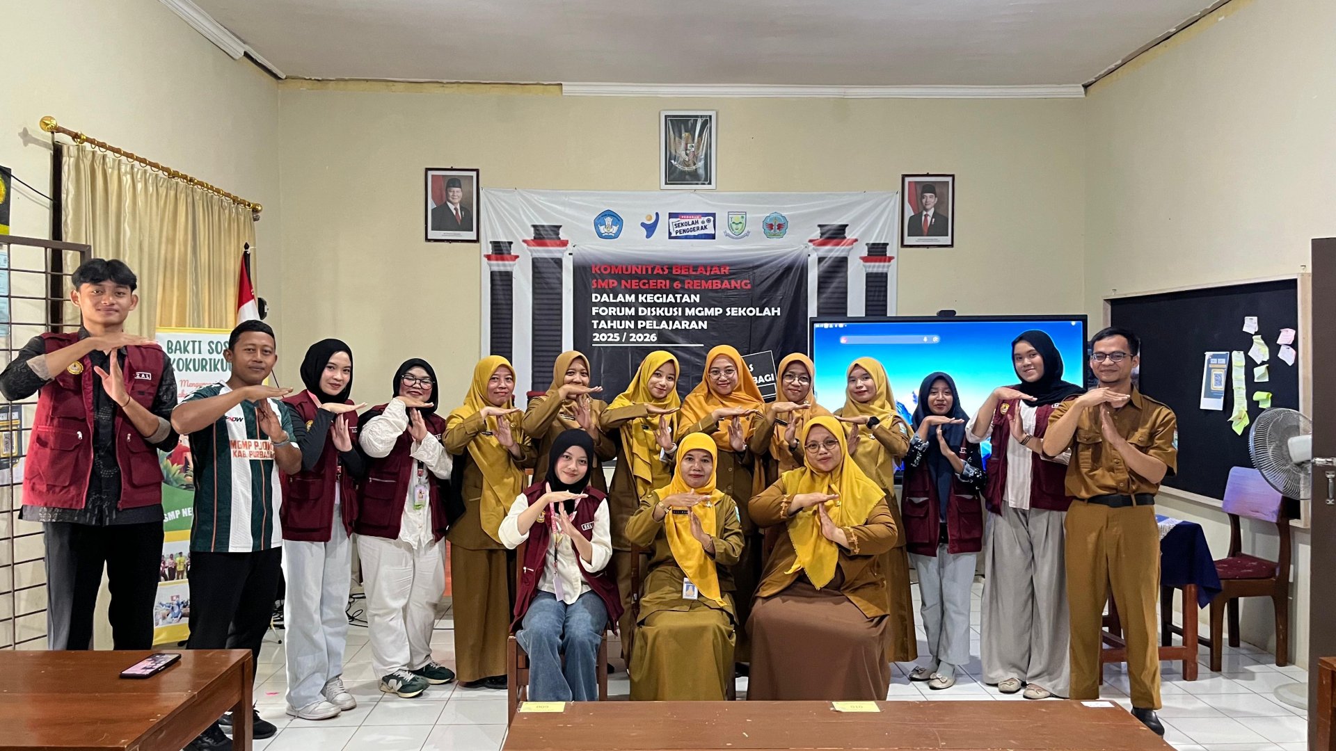 Perpisahan dengan Guru SMP Negeri 6 Rembang