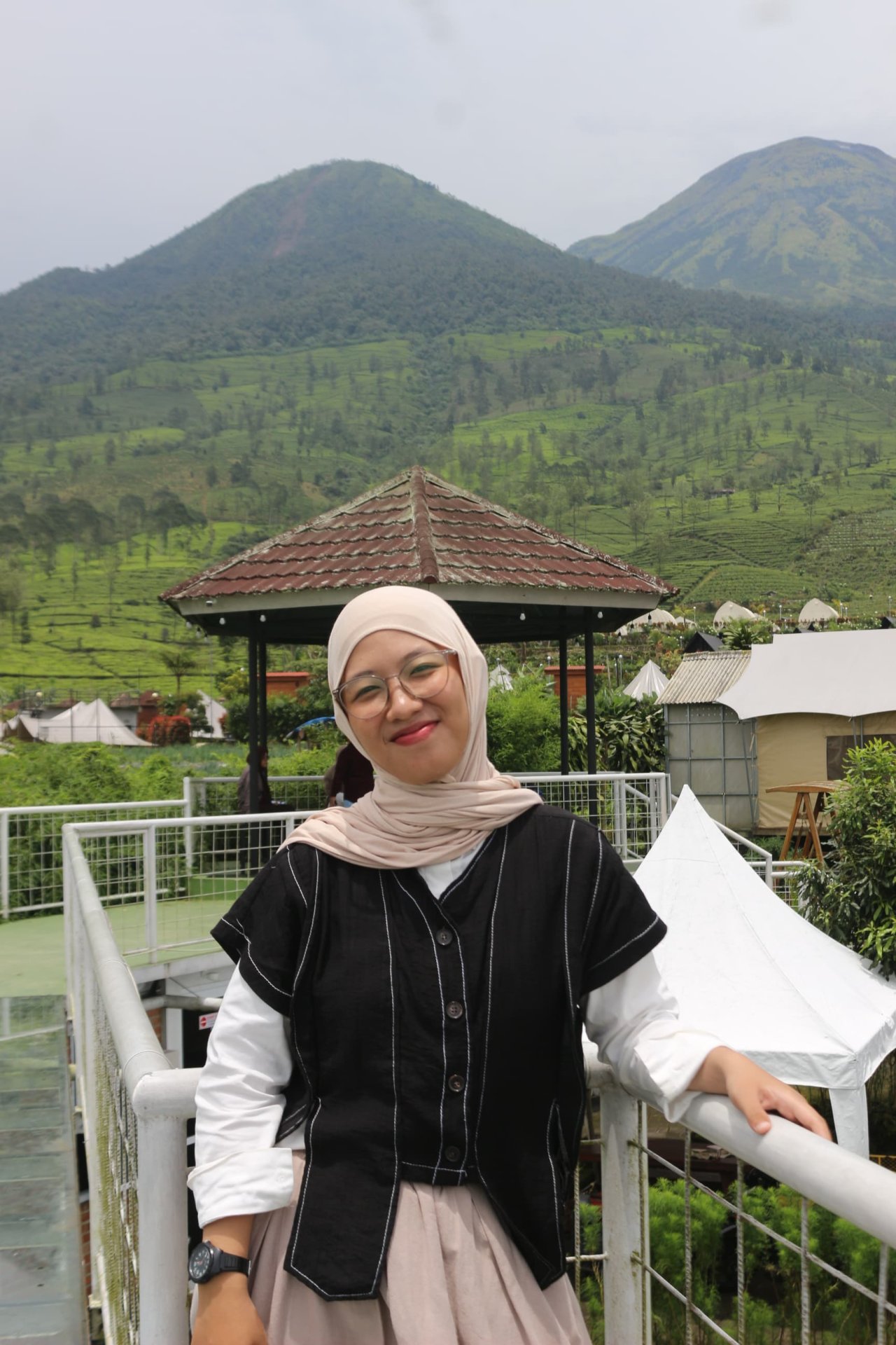 Hari ke Tiga Puluh Empat