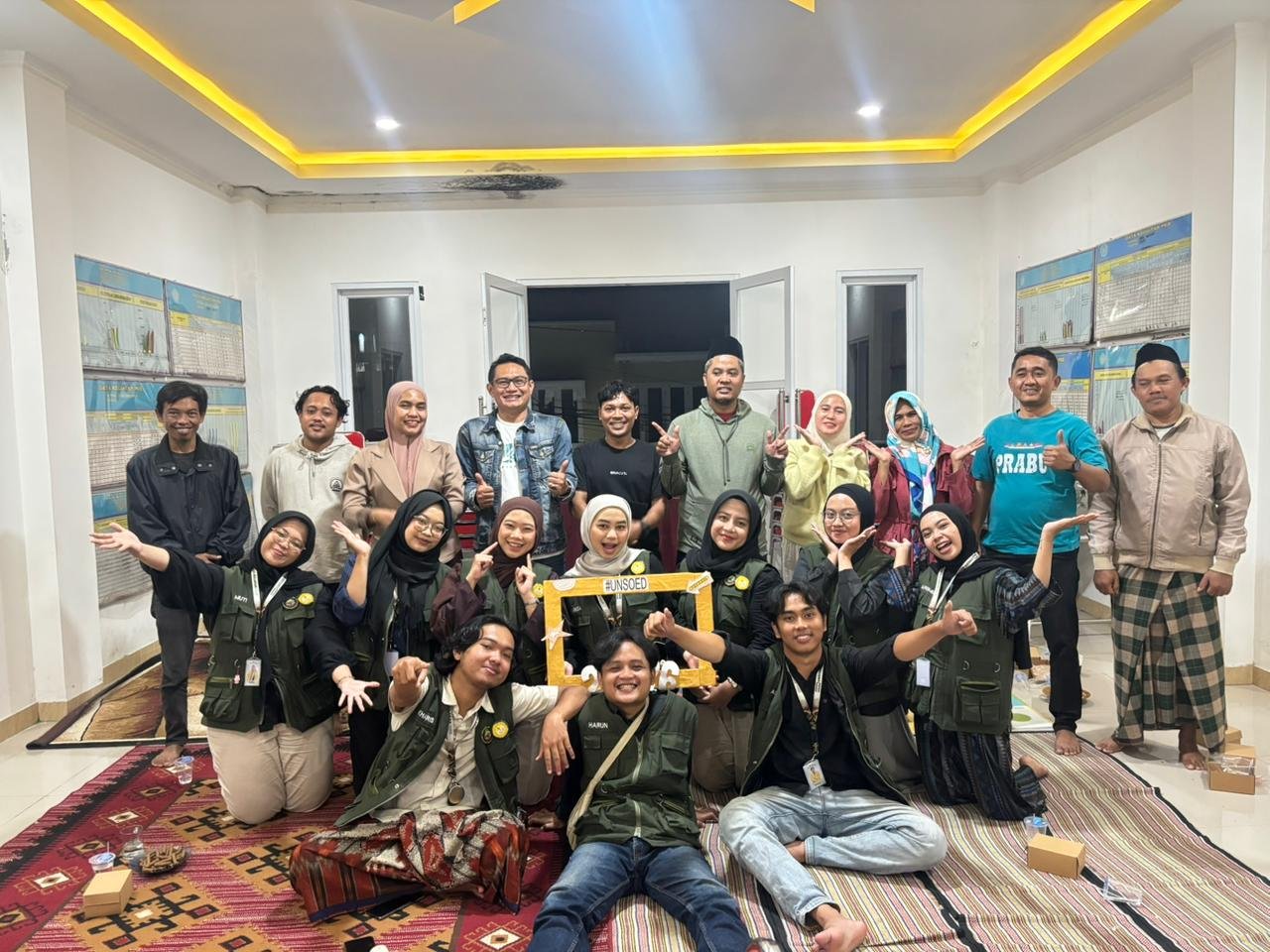 Malam perpisahan di balai desa bulakan