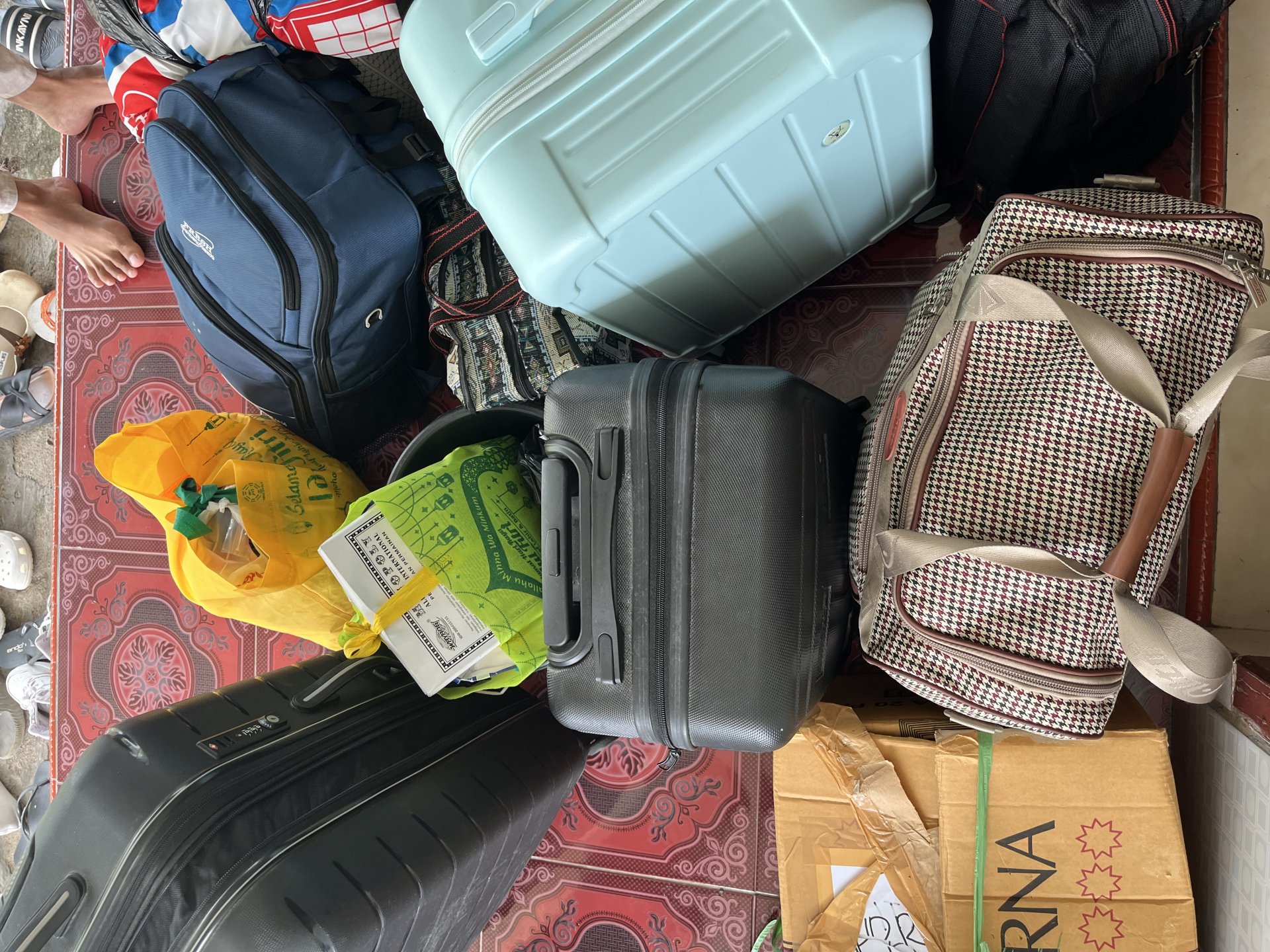 Penutupan Kegiatan KKN melalui Pembersihan Posko dan Kepulangan Mahasiswa