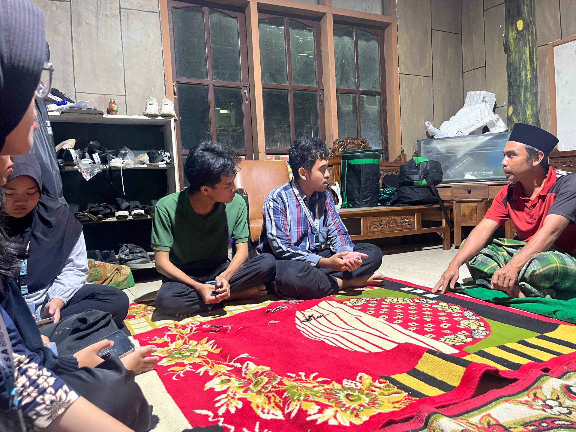 Sowan Pamitan di Tempat TPQ Ustad Ashari