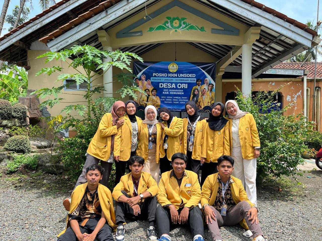 Day 35 | Pelepasan di Pendopo Kecamatan Kuwarasan, Membersihkan Posko, Memberikan Bingkisan