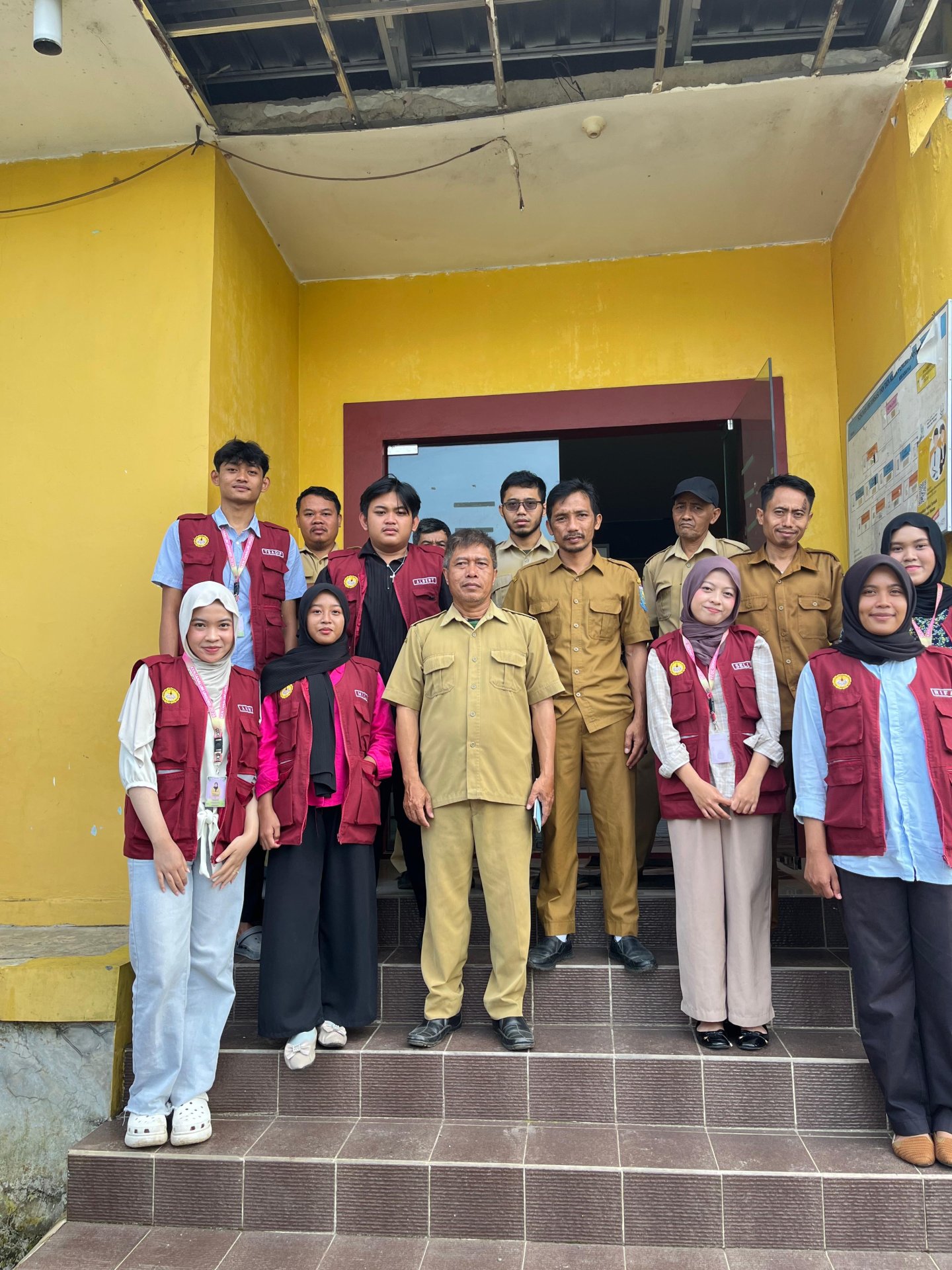 Pamitan dan Penyerahan Website serta Sejarah Desa Tanalum dengan Pemerintah Desa Tanalum